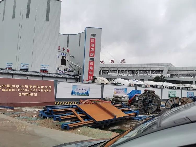 2019年7月11日，我司技術人員現場去客戶現場，售后處理鐵路橋梁預應力自動張拉系統