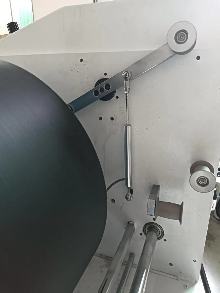 米朗位移傳感器KPM12J系列應用案例